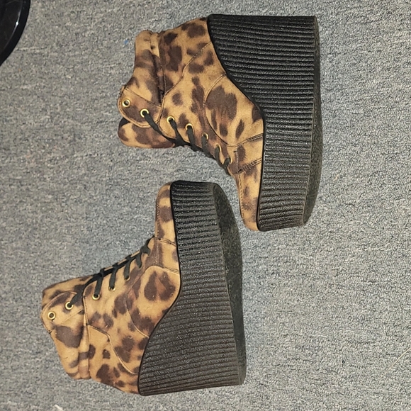 VINTAGE Platforms sz 9 - Picture 3 of 15